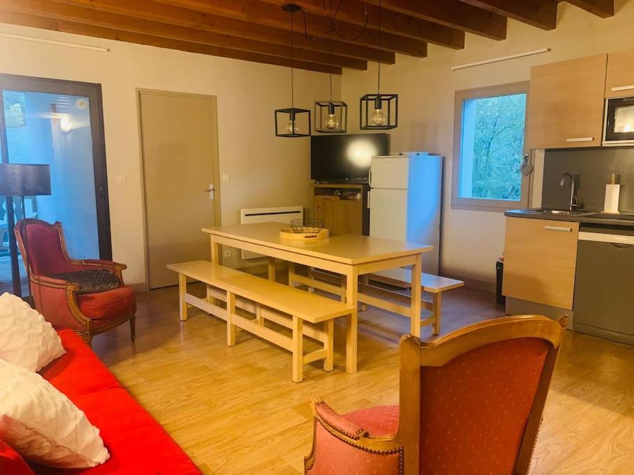 Appartement Chaleureux Chez Nadege Et Raphael Arreau Exteriér fotografie